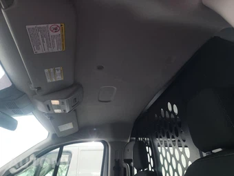 2025 Ford Transit 250 Cargo Van Low Roof 130.0" WB - miniatura 17