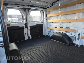 2025 Ford Transit 250 Cargo Van Low Roof 130.0" WB - miniatura 14