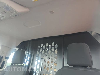 2025 Ford Transit 250 Cargo Van Low Roof 130.0" WB - miniatura 18