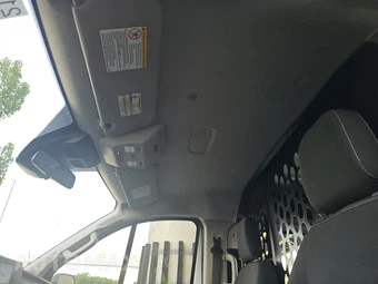 2025 Ford Transit 250 Cargo Van Low Roof 130.0" WB - miniatura 16