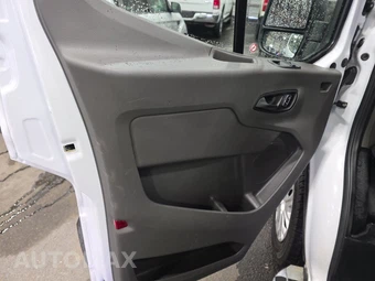 2025 Ford Transit 250 Cargo Van Low Roof 130.0" WB - miniatura 9