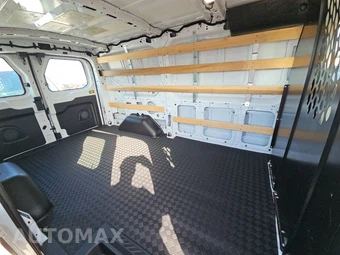 2025 Ford Transit 250 Cargo Van Low Roof 130.0" WB - miniatura 13