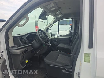 2025 Ford Transit 250 Cargo Van Low Roof 130.0" WB - miniatura 7