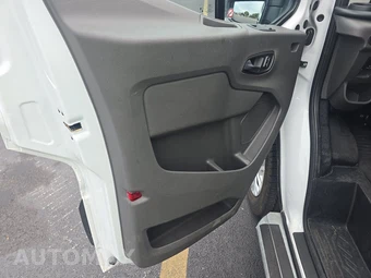 2025 Ford Transit 250 Cargo Van Low Roof 130.0" WB - miniatura 9