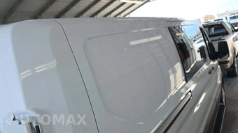 2025 Ford Transit 250 Cargo Van Low Roof 130.0" WB - miniatura 19