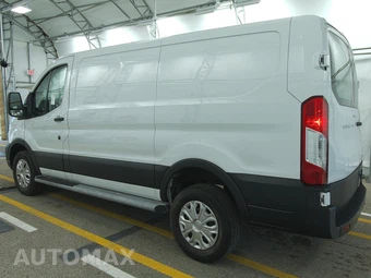 2025 Ford Transit 250 Cargo Van Low Roof 130.0" WB - miniatura 6