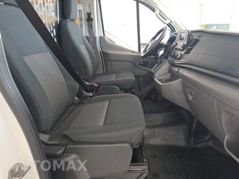 2025 Ford Transit 250 Cargo Van Low Roof 130.0" WB - miniatura 8