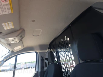 2025 Ford Transit 250 Cargo Van Low Roof 130.0" WB - miniatura 16