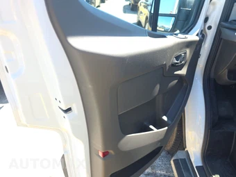 2025 Ford Transit 250 Cargo Van Low Roof 130.0" WB - miniatura 9