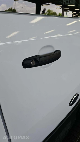 2025 Ford Transit 250 Cargo Van Low Roof 130.0" WB - miniatura 18