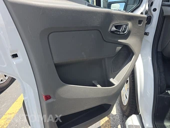 2025 Ford Transit 250 Cargo Van Low Roof 130.0" WB - miniatura 9