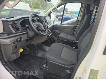 2025 Ford Transit 250 Cargo Van Low Roof 130.0" WB - miniatura 7