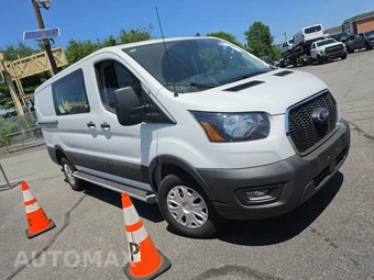 2025 Ford Transit 250 Cargo Van Low Roof 130.0" WB - miniatura 3