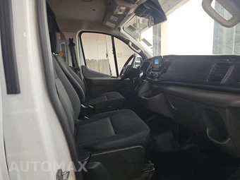 2025 Ford Transit 250 Cargo Van Low Roof 130.0" WB - miniatura 8