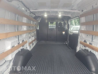 2025 Ford Transit 250 Cargo Van Low Roof 130.0" WB - miniatura 15