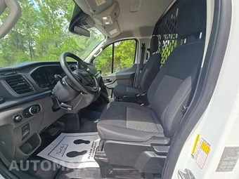 2025 Ford Transit 250 Cargo Van Low Roof 130.0" WB - miniatura 7