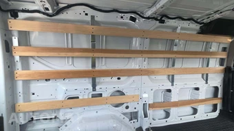 2025 Ford Transit 250 Cargo Van Low Roof 130.0" WB - miniatura 32