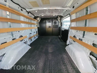 2025 Ford Transit 250 Cargo Van Low Roof 130.0" WB - miniatura 15