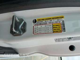 2025 Ford Transit 250 Cargo Van Low Roof 130.0" WB - miniatura 11