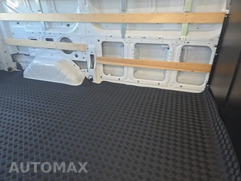 2025 Ford Transit 250 Cargo Van Low Roof 130.0" WB - miniatura 13