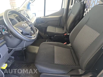 2025 Ford Transit 250 Cargo Van Low Roof 130.0" WB - miniatura 7