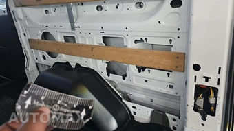 2025 Ford Transit 250 Cargo Van Low Roof 130.0" WB - miniatura 31