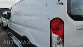 2025 Ford Transit 250 Cargo Van Low Roof 130.0" WB - miniatura 21