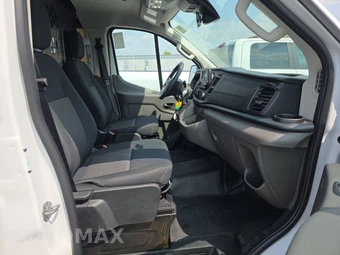 2025 Ford Transit 250 Cargo Van Low Roof 130.0" WB - miniatura 8