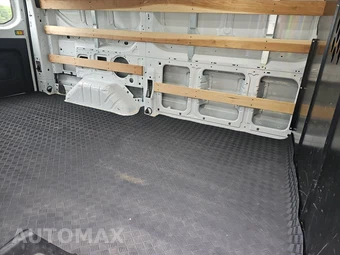 2025 Ford Transit 250 Cargo Van Low Roof 130.0" WB - miniatura 13