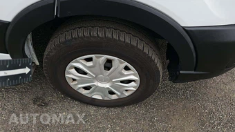 2025 Ford Transit 250 Cargo Van Low Roof 130.0" WB - miniatura 28