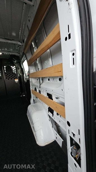 2025 Ford Transit 250 Cargo Van Low Roof 130.0" WB - miniatura 26