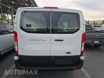 2025 Ford Transit 250 Cargo Van Low Roof 130.0" WB - miniatura 5