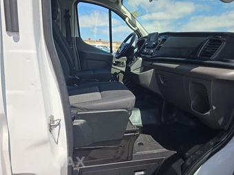 2025 Ford Transit 250 Cargo Van Low Roof 130.0" WB - miniatura 8