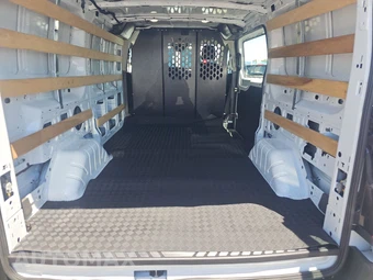 2025 Ford Transit 250 Cargo Van Low Roof 130.0" WB - miniatura 15