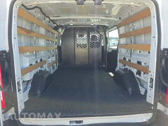 2025 Ford Transit 250 Cargo Van Low Roof 130.0" WB - miniatura 17