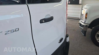 2025 Ford Transit 250 Cargo Van Low Roof 130.0" WB - miniatura 29