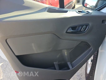 2025 Ford Transit 250 Cargo Van Low Roof 130.0" WB - miniatura 9