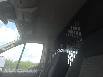 2025 Ford Transit 250 Cargo Van Low Roof 130.0" WB - miniatura 17
