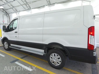 2025 Ford Transit 250 Cargo Van Low Roof 130.0" WB - miniatura 6