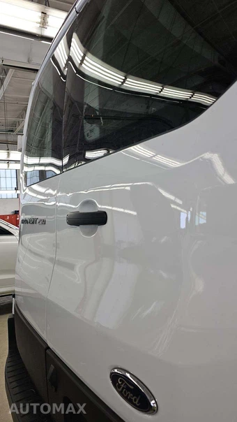 2025 Ford Transit 250 Cargo Van Low Roof 130.0" WB - miniatura 28