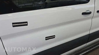 2025 Ford Transit 250 Cargo Van Low Roof 130.0" WB - miniatura 24