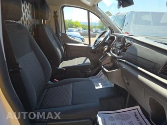 2025 Ford Transit 250 Cargo Van Low Roof 130.0" WB - miniatura 8