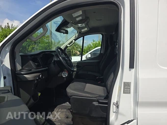 2025 Ford Transit 250 Cargo Van Low Roof 130.0" WB - miniatura 7