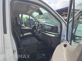 2025 Ford Transit 250 Cargo Van Low Roof 130.0" WB - miniatura 8