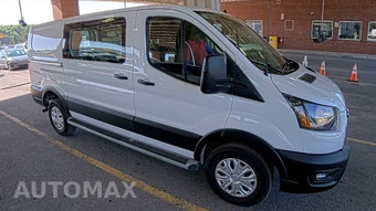 2025 Ford Transit 250 Cargo Van Low Roof 130.0" WB - miniatura 3