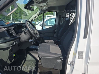 2025 Ford Transit 250 Cargo Van Low Roof 130.0" WB - miniatura 7