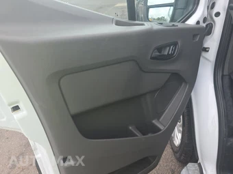 2025 Ford Transit 250 Cargo Van Low Roof 130.0" WB - miniatura 9