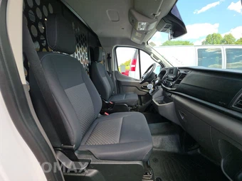 2025 Ford Transit 250 Cargo Van Low Roof 130.0" WB - miniatura 8