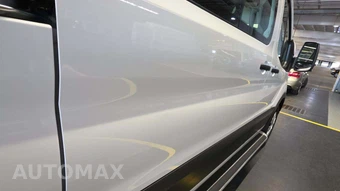 2025 Ford Transit 250 Cargo Van Low Roof 130.0" WB - miniatura 32