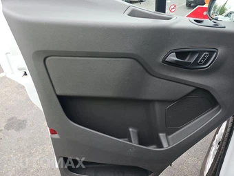 2025 Ford Transit 250 Cargo Van Low Roof 130.0" WB - miniatura 9
